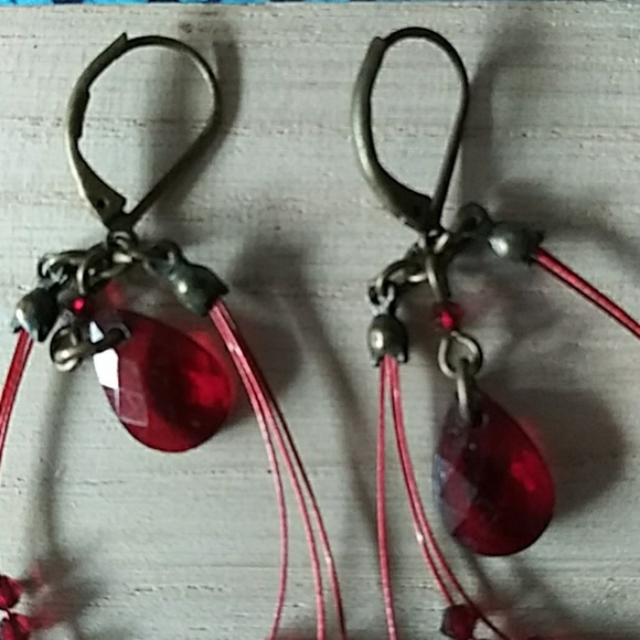 Burgandy Pierced Earrings - Picture 3 of 4